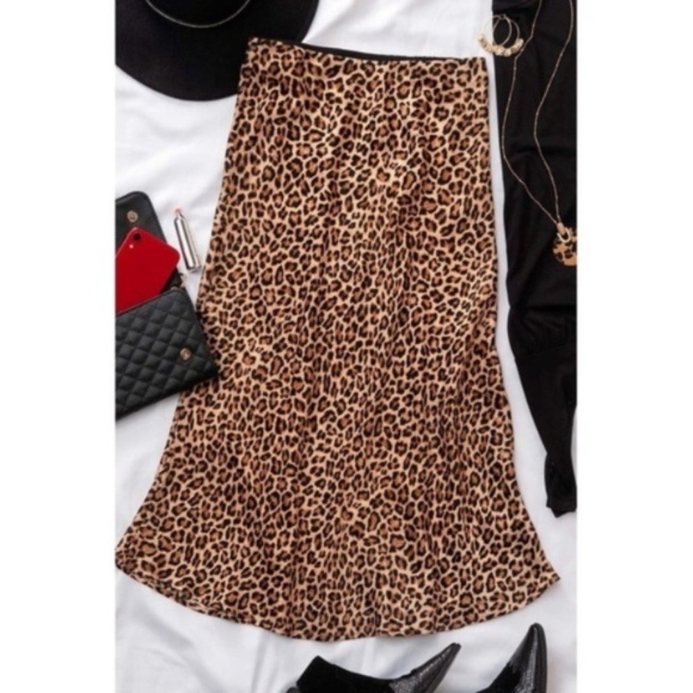 Wild Nights Satin Leopard Print Midi Skirt - Picture 7 of 7